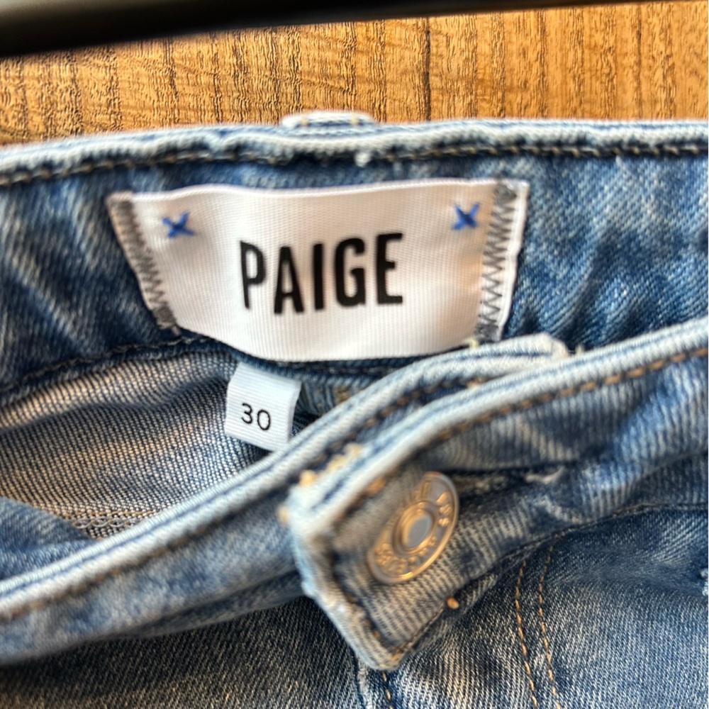 PAIGE distressed denim Cindy Jeans - Picture 2 of 10